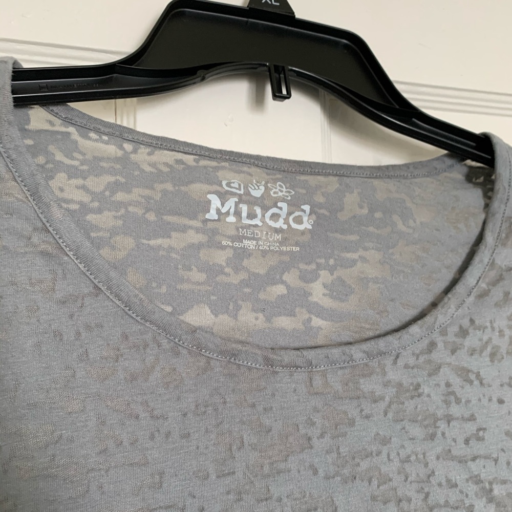 Stretchy gray Mudd laced sheer top